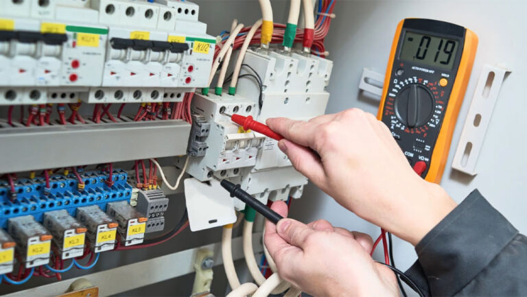 آشنایی با برق صنعتی و تجهیزات آن